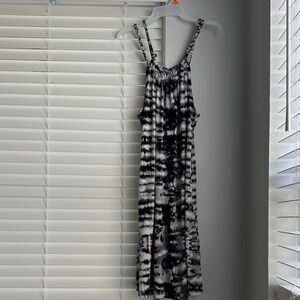 Monochrome Tie-Dye Swim Coverup